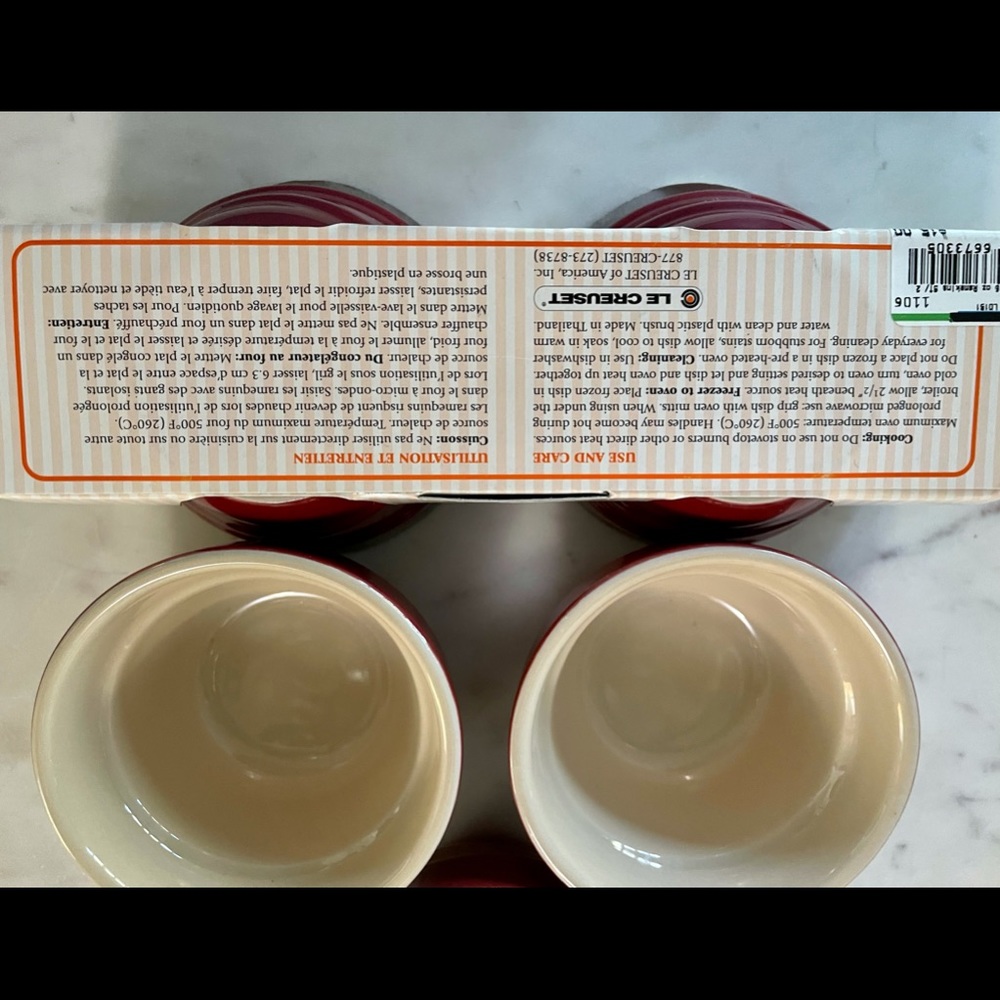 Red Le Creuset Ramekins New with Box. - Picture 5 of 5